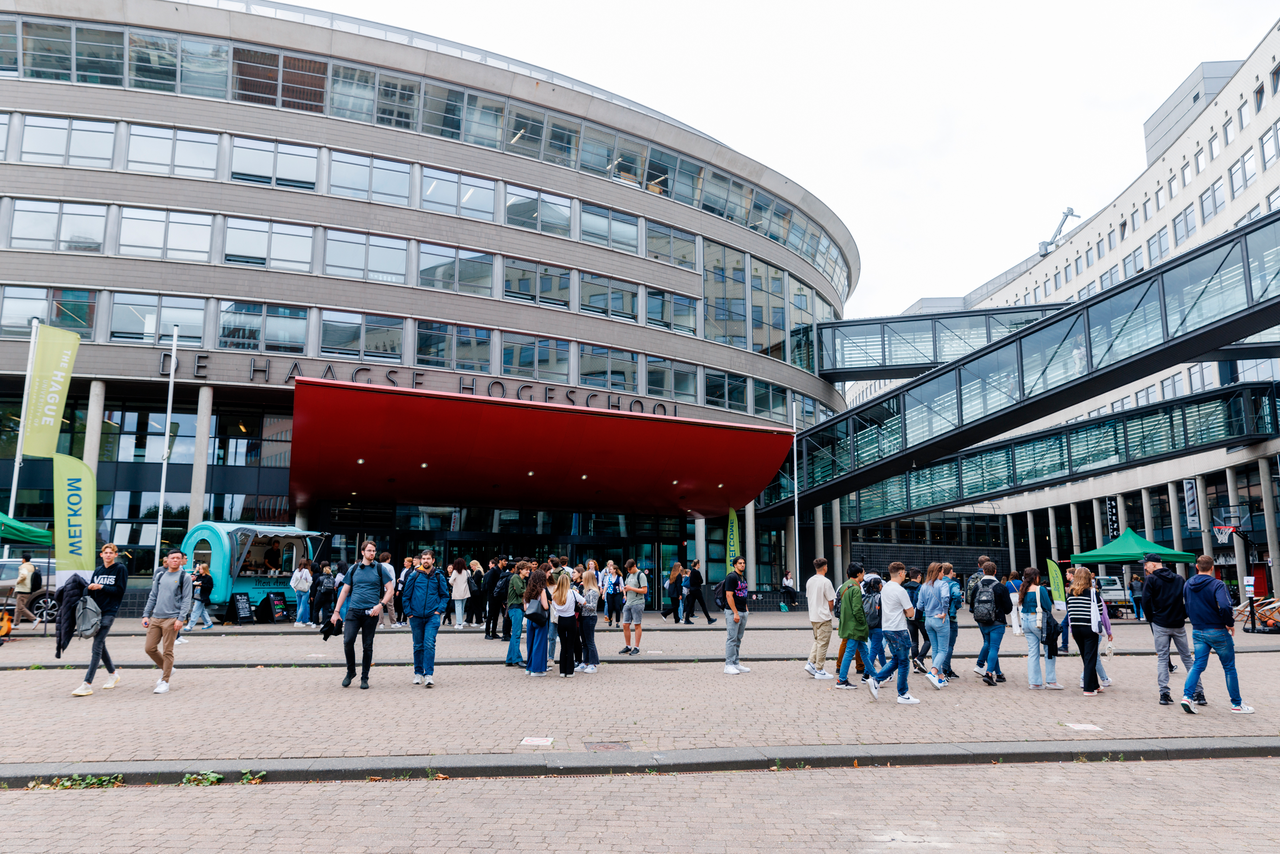 Đại Học&nbsp;The Hague University Of Applied Science - Hà Lan